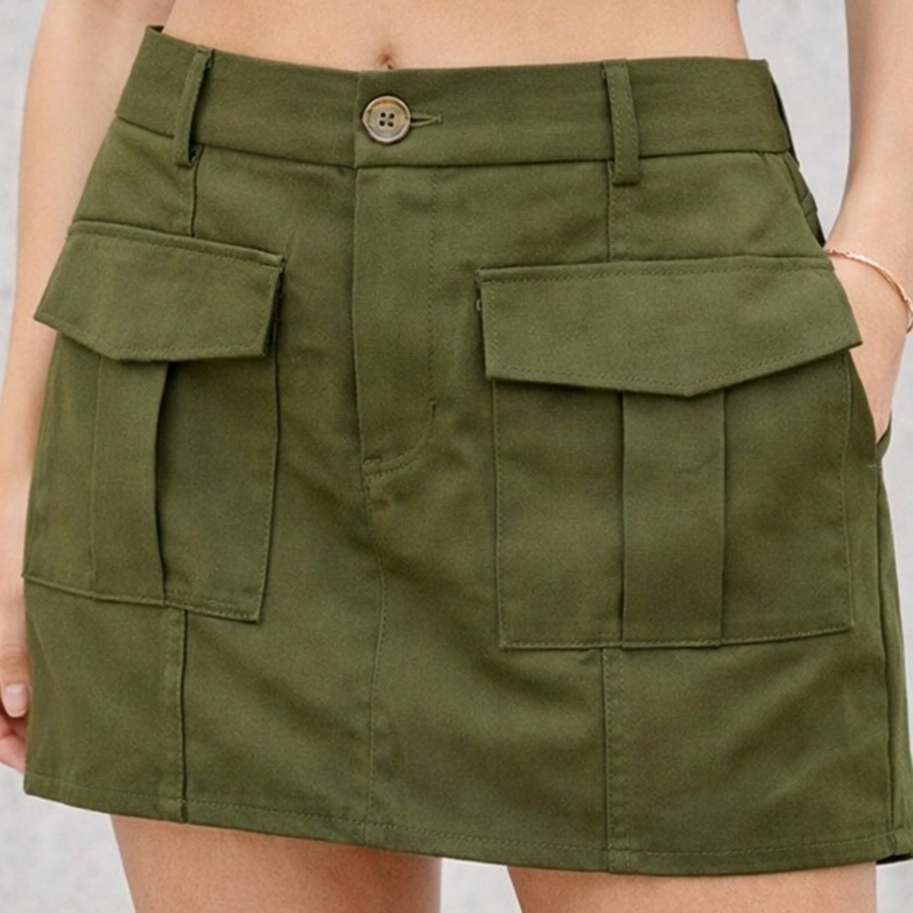 Olive Green Utility Cargo Micro Mini Skirt Size M Y2K Indie sleeze Streetwear